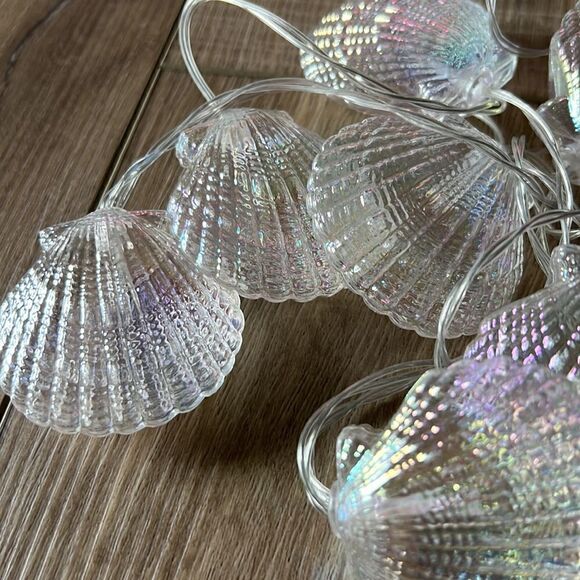 Free People Ariana Ost Crystal Color Battery Lights - Picture 3 of 5